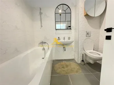 NOVISIMO-IMOBILIARE: GARSONIERA IN ZONA ALBERT , MOBILATA,  PARCARE - foto 19