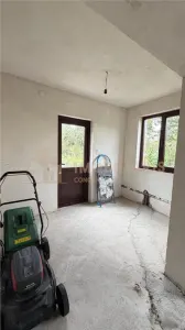 Casa individuala de vanzare cu 1233 mp teren, zona Valea Borcutului - foto 14