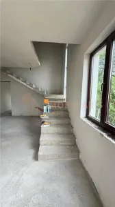 Casa individuala de vanzare cu 1233 mp teren, zona Valea Borcutului - foto 8