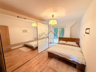 Apartament  3 camere | Decomandat, 70 mp, 3 bai - Zona Torontalului - foto 12