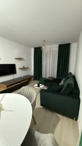 ApartamenT 2 camere Tractorul Avantgarden,mobilat ,parcare,158000 Euro - Brasov