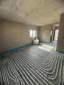 DUPLEX-FOARTE SPATIOS-TEREN GENEROS - COMPARIMENTARE EXCELENTA - foto 5