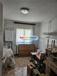 Vanzare apartament 3 camere decomandat Targoviste Central - foto 11