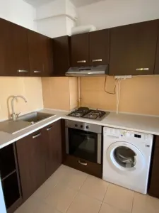 Apartament 2 camere de închiriat – Green Park | Etaj 7/8 | AC | Balcon | 350 € - foto 5