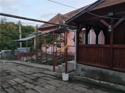 Casa în Bardesti - Bardesti