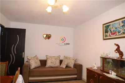 Luminos si spatios! Apartament 3 camere, decomandat, in Sacele- Brasov - foto 4