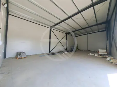 Hale industriale, 700 mp utili, situate in Turda! - foto 12