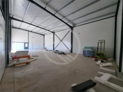 Hale industriale, 700 mp utili, situate in Turda! - foto 14