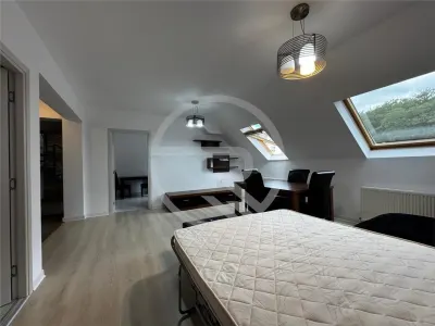 Apartament cu 3 camere,89 mp utili situat in cartierul Manastur! - foto 3