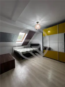 Apartament cu 3 camere,89 mp utili situat in cartierul Manastur! - foto 10