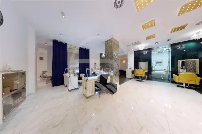 Spatiu comercial, 247 mp utili, situat in zona Centrala! - foto 2