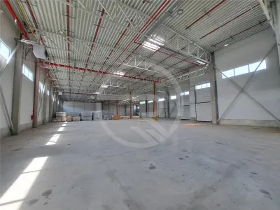 Hala de 1700 mp, Prima Inchiriere, situata in Gilau! - Gilau