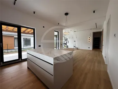 Casa individuala Prima inchiriere,situata in Chinteni! - foto 3