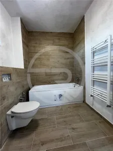 Apartament Tip Penthause 3 camere,103 mp + 2 terase ,situat pe strada Borhanciului! - foto 15