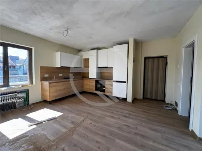 Apartament Tip Penthause 3 camere,103 mp + 2 terase ,situat pe strada Borhanciului! - foto 7