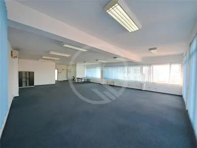Spatiu pentru birouri, 800 mp utili, situat in zona Semicentrala! - foto 2