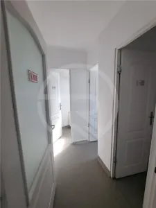 Spatii birouri, 80 mp utili, situat in zona Semicentrala! - foto 9