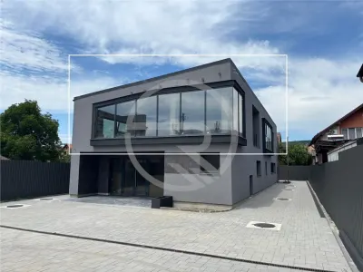 Spatiu comercial, 162 mp utili, situat in Floresti! - Floresti