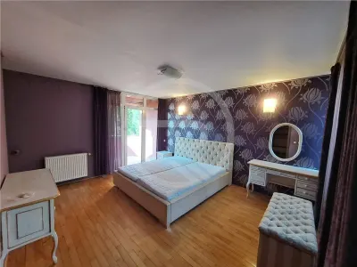 Casa Insiruita, 320 mp utili, situata in cartierul Buna Ziua! - foto 7