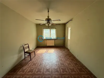 Royal Imobiliare - Vanzare apartament zona Paltinis - Ploiesti