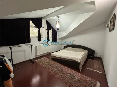 Royal Imobiliare - Inchiriere mansarda  Zona Republicii - foto 5