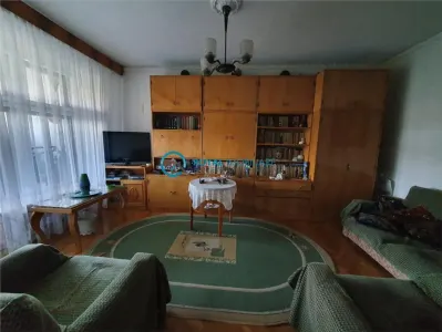 Royal Imobiliare - vanzari apartamente - foto 2