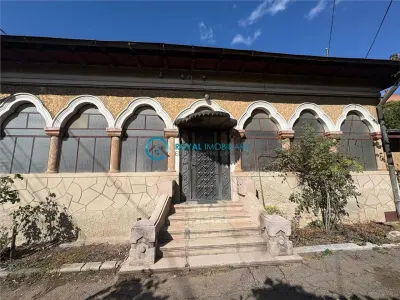 Royal Imobiliare - Vanzare Casa Zona Republicii - foto 1