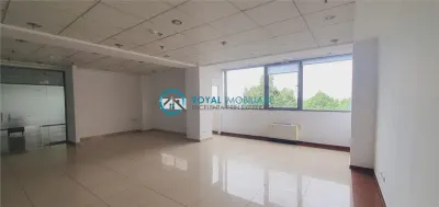 Royal Imobiliare - inchirieri spatii birouri - foto 6