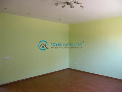 Royal Imobiliare - Vanzari case zona Buna Vestire - foto 9