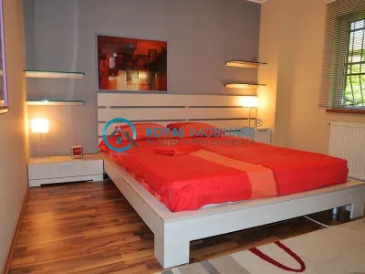 Royal Imobiliare - Inchirieri Apartament 3 camere zona Democratiei - foto 6