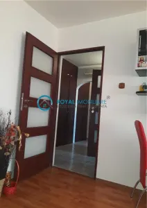 Royal Imobiliare  -Vanzari Apartamente zona Democratiei - foto 3