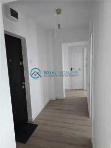 Royal Imobiliare - Vanzare apartament 2 camere zona B-dul Bucuresti - foto 9