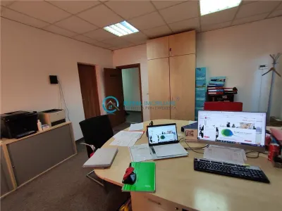 Royal Imobiliare- Vanzare vila 14 camere, zona Cina - foto 15