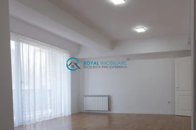 Royal Imobiliare - Penthouse 3 camere, zona Republicii - foto 2
