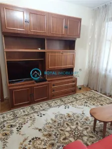 Royal Imobiliare -inchiriere  apartament 2 camere  zona Sud - foto 3