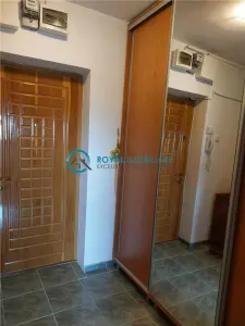 Royal Imobiliare -inchiriere  apartament 2 camere  zona Sud - foto 9