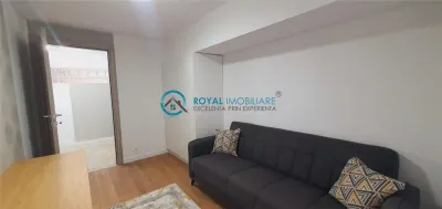 Royal Imobiliare-Inchiriere Apartament 3 Camere Zona Ultracentrala - foto 13