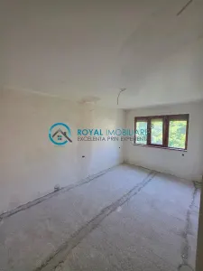 Royal Imobiliare - Vanzare apartament 4 camere zona Vest - Ploiesti