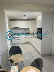 Royal Imobiliare - Vanzare apartament 2 camere in vila zona Ultracentral - foto 3