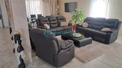 Royal Imobiliare - vanzari case/vile in Strejnicu - foto 17