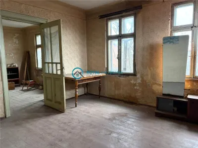 Royal Imobiliare - Vanzare casa zona Democratiei - foto 7