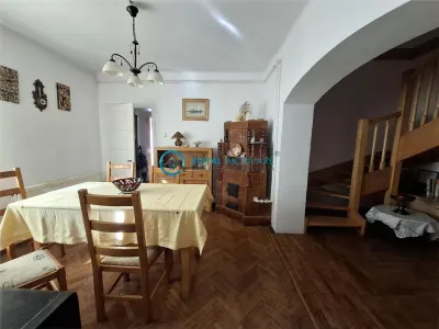 Royal Imobiliare - Vanzare vila zona Republicii - foto 3