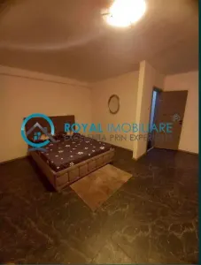 Royal Imobiliare-Vanzare Garsoniera Zona Ultracentrala - foto 2
