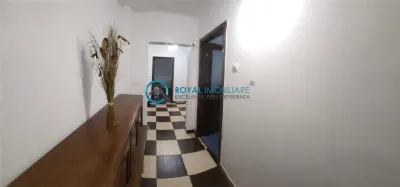 Royal Imobiliare - Vanzare apartament 3 camere zona Republicii - foto 12