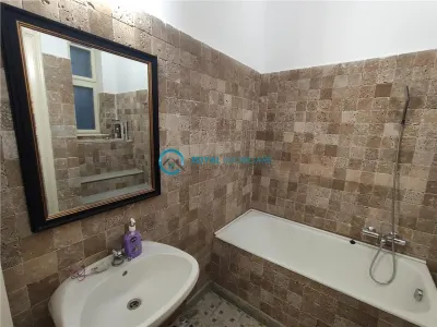 Royal Imobiliare - Inchiriere spatiu de birouri zona ultracentrala - foto 23