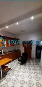 Royal Imobiliare-Vanzare Apartament 3 Camere Zona Ultracentrala - foto 4