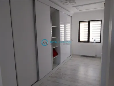 Royal Imobiliare-Vanzare Vila Zona Strejnicu - foto 12