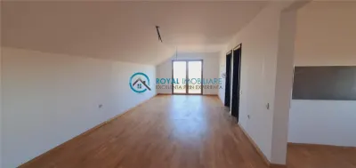 Royal Imobiliare-Vanzare Apartament 2 Camere Zona Albert - foto 2