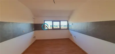 Royal Imobiliare-Vanzare Apartament 2 Camere Zona Albert - foto 12