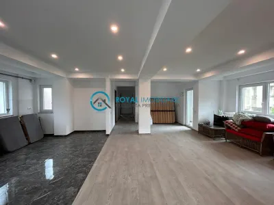 Royal Imobiliare - Inchiriere spatiu de birouri zona Democratiei - Ploiesti